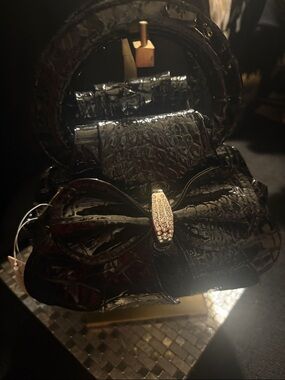 Women's Black Patent Bow Accent Handbag